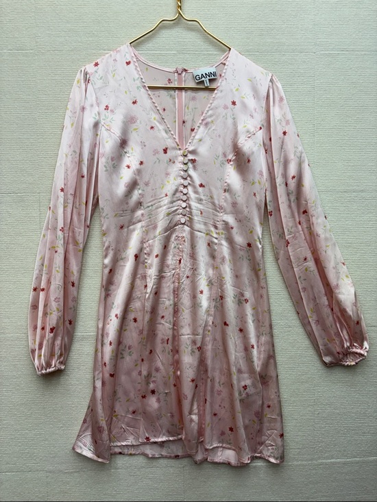 Ganni Dresses & Skirts - Ganni | Pink Floral V-Neck Button Mini Dress 36 silk